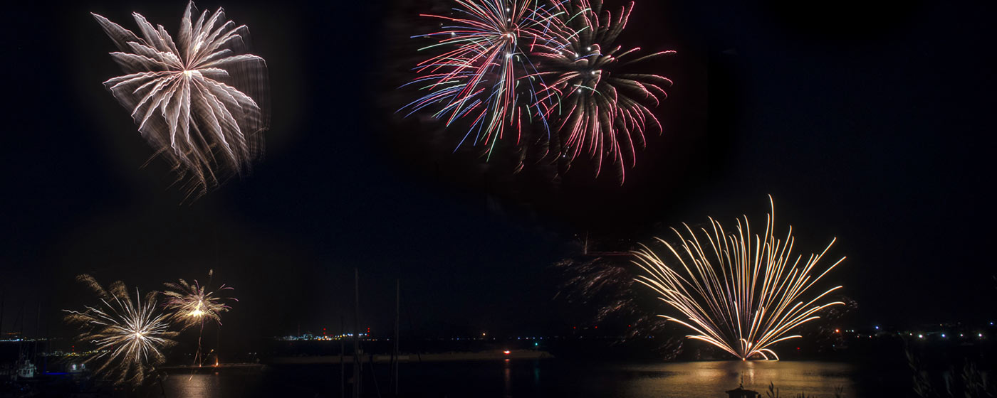 fuochi d'artificio nel cielo